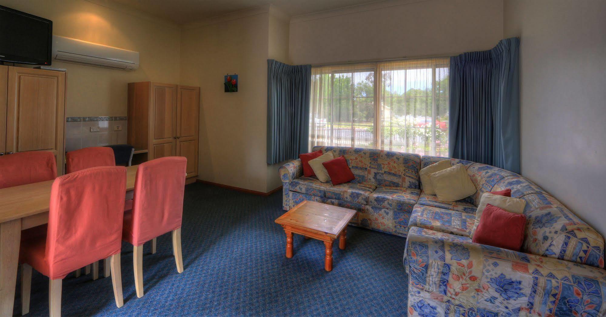 Bairnsdale Tanjil Motor Inn Exterior photo