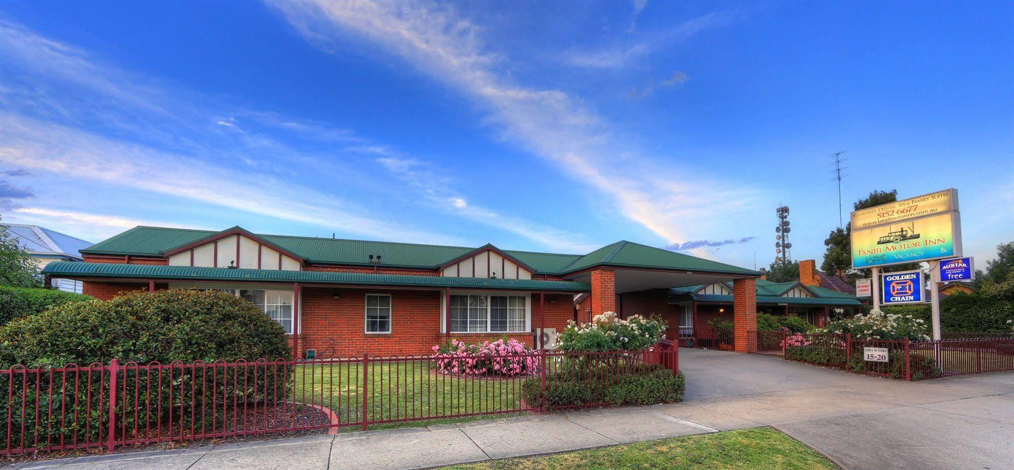 Bairnsdale Tanjil Motor Inn Exterior photo